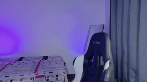 Snapshot of alan18n chatting on 07.12.26 alan18n online show from 07.12.26