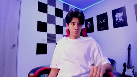 Alan Boy online show from 10.13.25