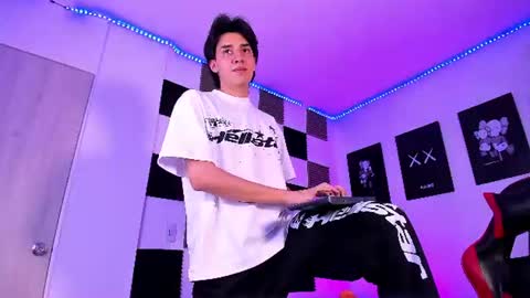 Alan Boy online show from 06.11.26