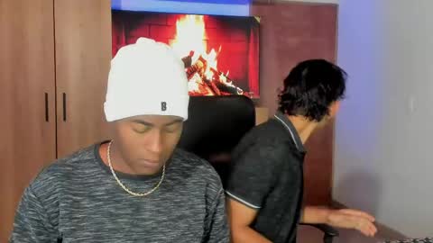 Alan and Criss - WE JUST FRIENDS WITH BENEFITS BOTH VERS online show from 05.09.26
