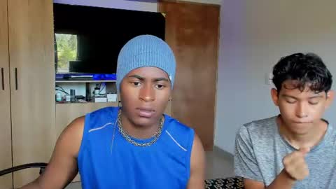 Alan and Criss - WE JUST FRIENDS WITH BENEFITS BOTH VERS online show from 07.22.26