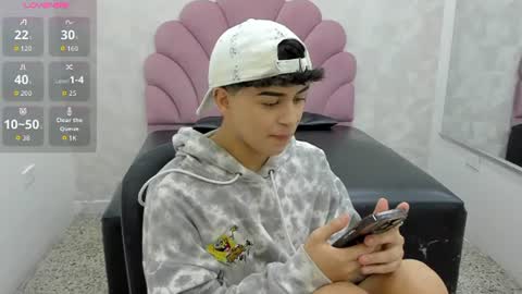 alan_twink12 online show from 07.04.26