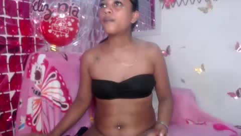 Working hours  pm to  am every day online show from 10.02.25