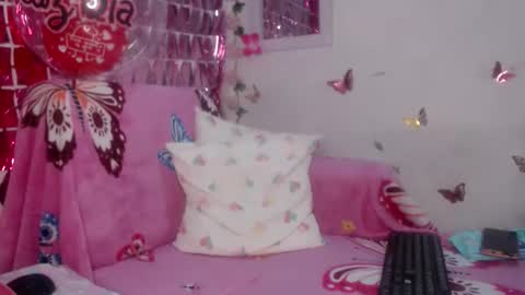 Working hours  pm to  am every day online show from 10.29.25