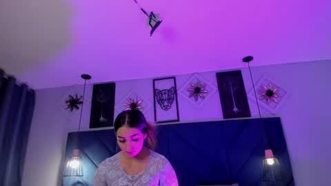 Snapshot of alana_dreams chatting on 07.21.26 Alana online show from 07.21.26