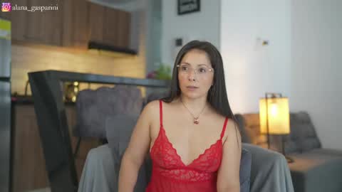 Alana Gasparini online show from 04.15.26