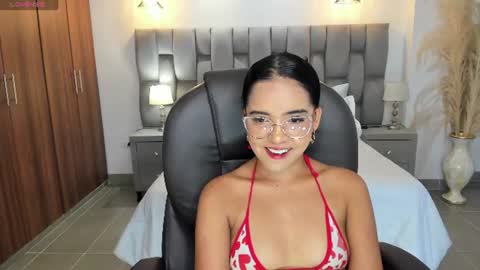 alana  online show from 07.10.26