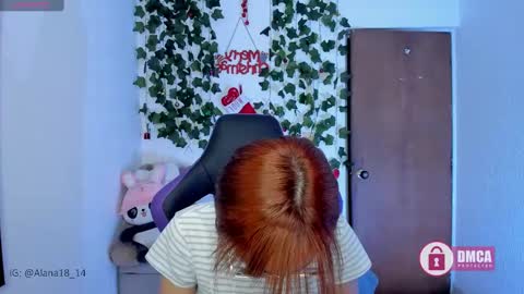 Snapshot of alana_pherson chatting on 01.04.25 alana_pherson online show from 01.04.25