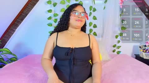 Alana Gmez  online show from 05.15.26