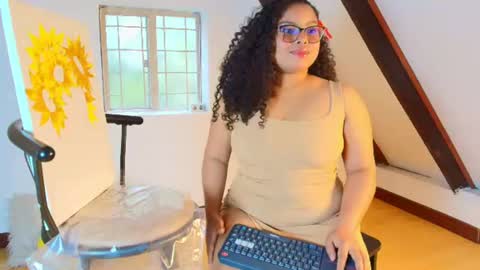 Alana Gmez  online show from 06.15.26
