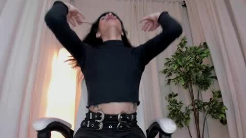 Alana silvana online show from 02.24.25