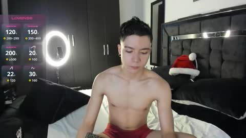 alanblack1 online show from 11.22.25