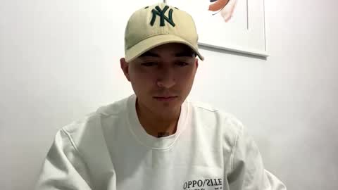 Snapshot of alanj998 chatting on 09.23.25 alanj998 online show from 09.23.25