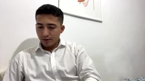 Snapshot of alanj998 chatting on 09.26.25 alanj998 online show from 09.26.25