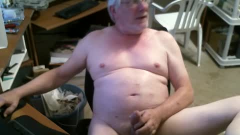 Snapshot of alanlee10allen chatting on 09.08.25 Alanlee10allen online show from 09.08.25