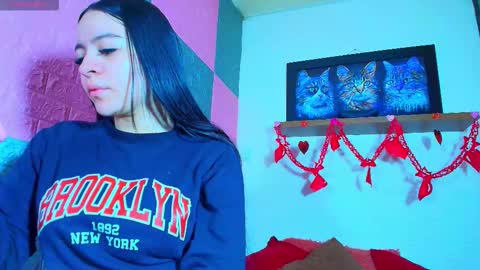 Snapshot of alanna_love02 chatting on 02.17.26 Alanna online show from 02.17.26