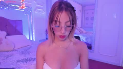 alannamilan online show from 07.24.26