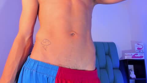 Snapshot of alannaughty_ chatting on 12.16.24 alannaughty_ online show from 12.16.24