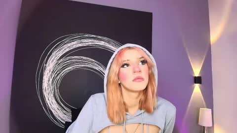 Alanna online show from 05.11.26