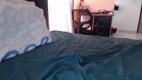 Snapshot of alanxxx836836 chatting on 09.30.25 alanxxx836836 online show from 09.30.25