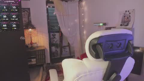 Snapshot of alaskagrace chatting on 02.18.25 Alaska Grace       online show from 02.18.25