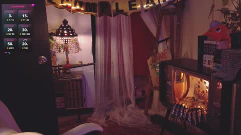 Snapshot of alaskagrace chatting on 09.12.25 Alaska Grace       online show from 09.12.25