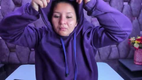 Snapshot of alasmith_ chatting on 10.19.25 AlaSmith online show from 10.19.25