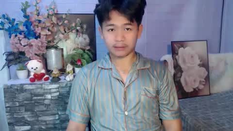Snapshot of albertx_destroyer69 chatting on 05.13.26 Albert online show from 05.13.26