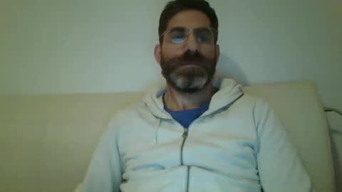 Snapshot of alcatrazcage chatting on 01.04.25 Alcatrazcage online show from 01.04.25