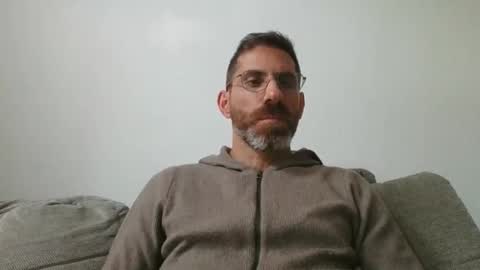 Snapshot of alcatrazcage chatting on 10.17.25 Alcatrazcage online show from 10.17.25