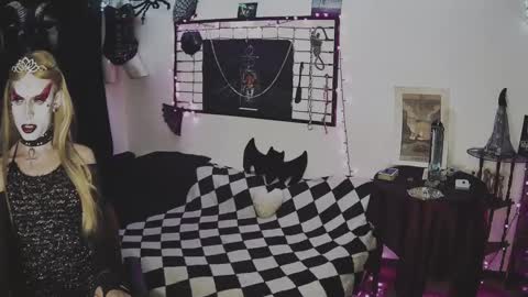 Snapshot of alchemymistic chatting on 02.26.25 Mistic witch online show from 02.26.25