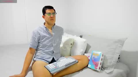 Alejandro Thamer online show from 12.02.25