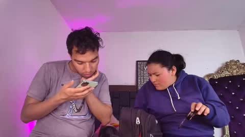 Snapshot of ale_and_shian chatting on 12.01.25 Ale and shian online show from 12.01.25