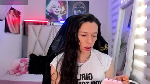 Snapshot of ale_noah_xxx chatting on 12.31.24 ale_noah_xxx online show from 12.31.24