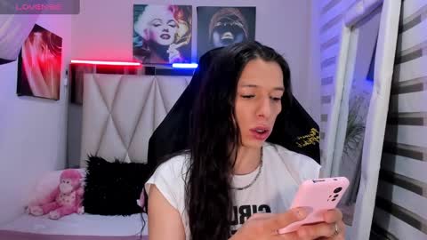 Snapshot of ale_noah_xxx chatting on 12.31.24 ale_noah_xxx online show from 12.31.24