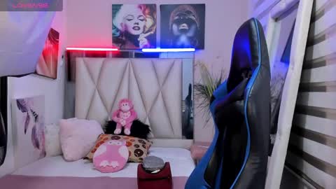 Snapshot of ale_noah_xxx chatting on 01.19.25 ale_noah_xxx online show from 01.19.25