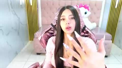 Snapshot of alehp_rose_s chatting on 07.27.26 Ale online show from 07.27.26