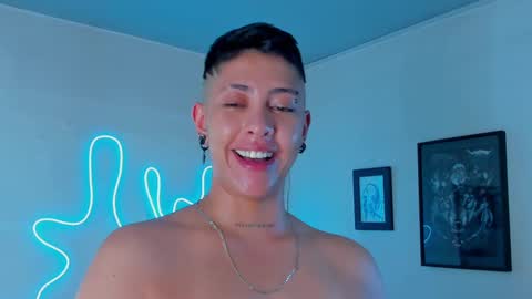 Alejandra online show from 09.17.25