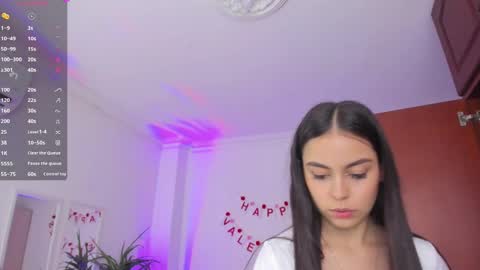 Alejandra online show from 02.14.25