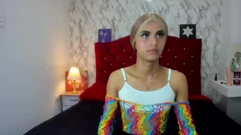 ALEJANDRA JAMES online show from 04.30.26