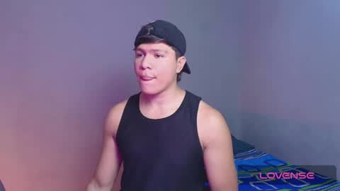 Snapshot of alejandro_vt chatting on 11.09.25 Alejandro G online show from 11.09.25