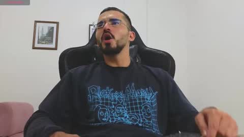 alejandroo_7 online show from 11.26.25