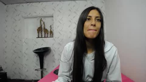 Snapshot of alejaxxxhot chatting on 03.08.26 alejaxxxhot online show from 03.08.26