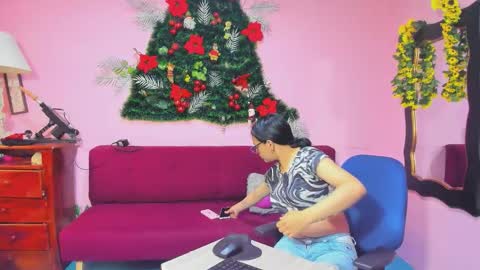 Snapshot of alejita_smithh chatting on 01.19.26 zoe and Kataleya online show from 01.19.26