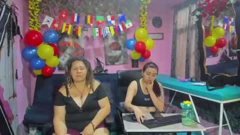 Snapshot of alejita_smithh chatting on 06.16.26 zoe and Kataleya online show from 06.16.26