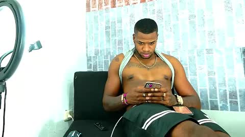 alejo_21cm online show from 02.19.25