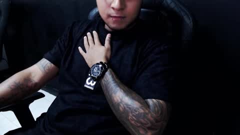 Snapshot of alejoconex6 chatting on 10.13.25 Alejo online show from 10.13.25