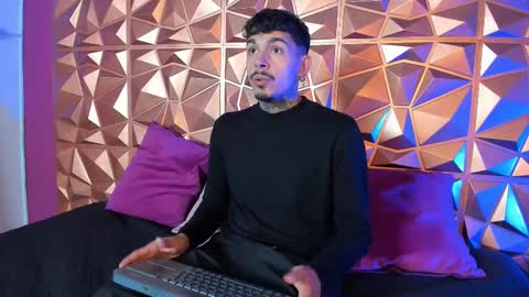 aleking13 online show from 10.06.25