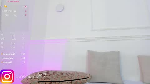 Snapshot of aleksandra_miller chatting on 02.14.25 Aleksandra online show from 02.14.25