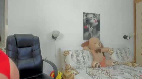 Snapshot of aleksis09 chatting on 03.11.25 aleksa online show from 03.11.25